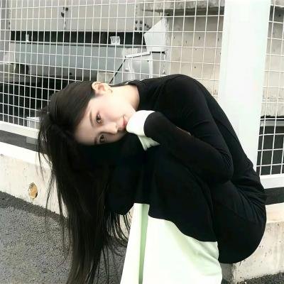 青铜匕首